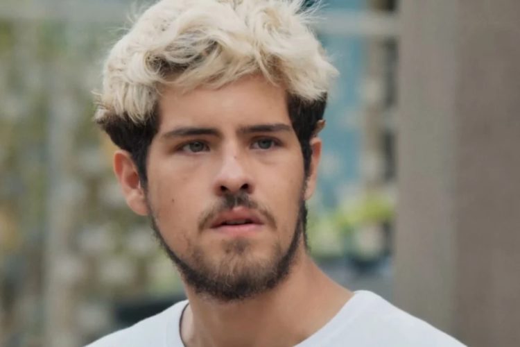 Raul (Paulo Mendes) em Três Graças