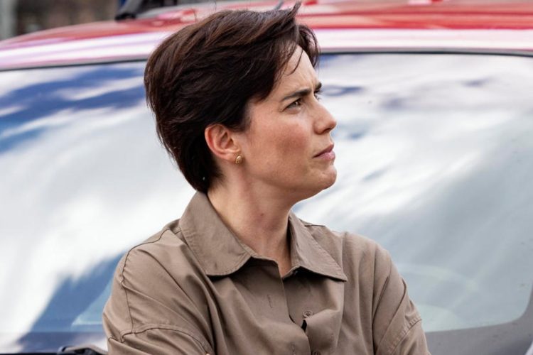 Samira (Fernanda Vasconcellos) brava em Três Graças