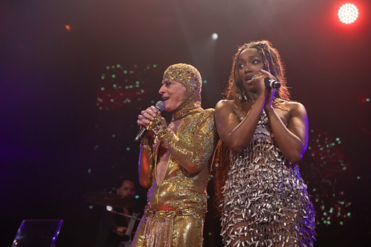 Ney Matogrosso e IZA