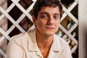 Tulio (Cadu Libonatti) em Êta Mundo Melhor