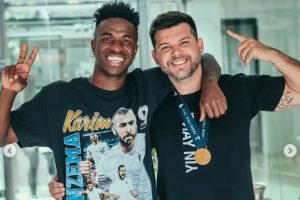 Assessor de Vini Jr. é baleado em assalto