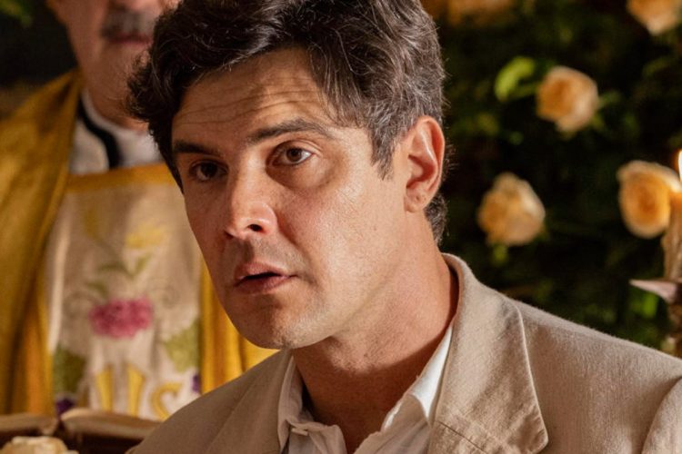 Candinho (Sergio Guizé) em Três Graças