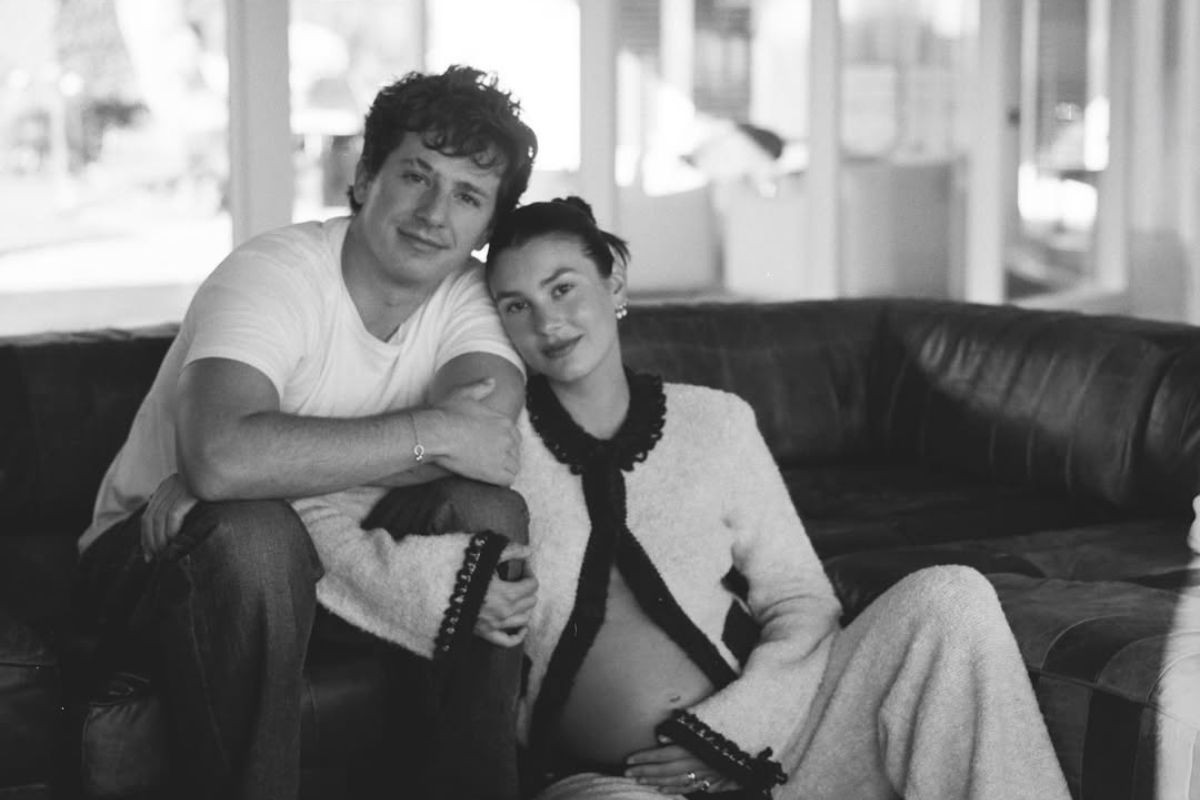 Charlie Puth e Brooke Sansone