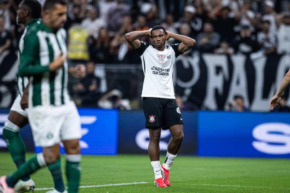 Corinthians perde para o Coritiba