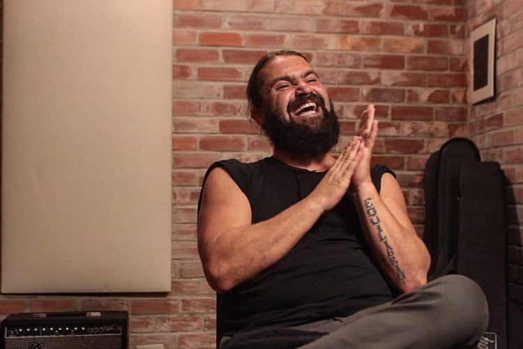 Fernando Kruscinscki, vocalista da Uniclãs