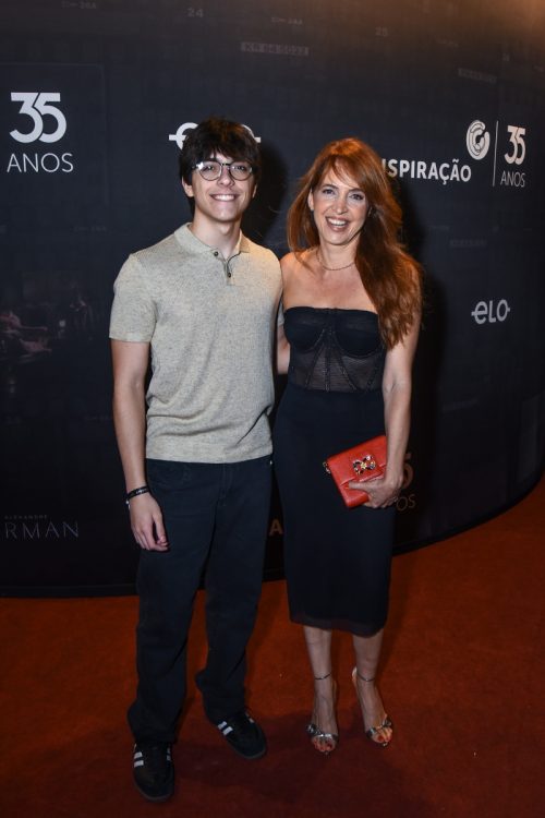 Poliana Abrita e o filho