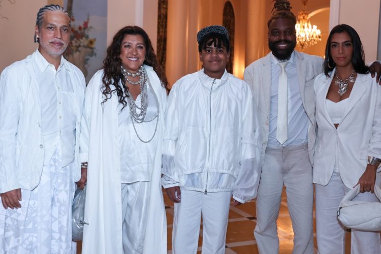 Estevão Ciavatta, Regina Casé, Roque, Feyjão e Benedita Zerbini