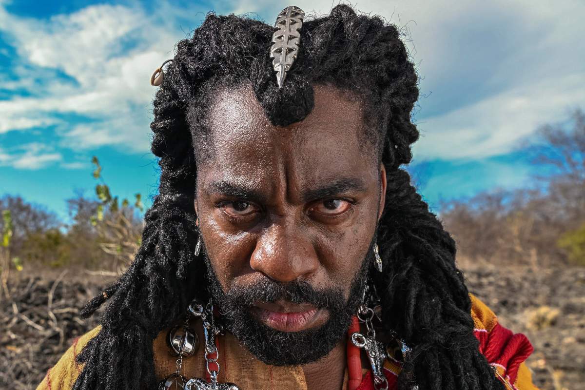 Jendal (Lázaro Ramos) em A Nobreza do Amor