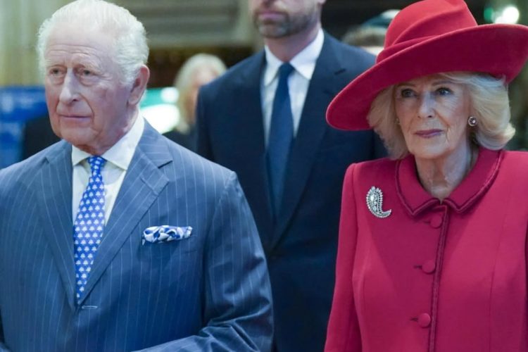 Rei Charles III e Camilla Parker