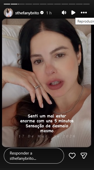 Sthefany Brito Stories