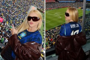 Virginia assiste jogo do Brasil e homenageia o Vini Jr