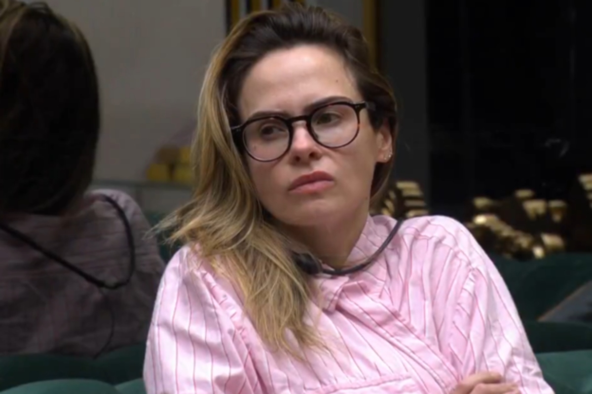 Ana Paula se recusa a participar de dinâmica