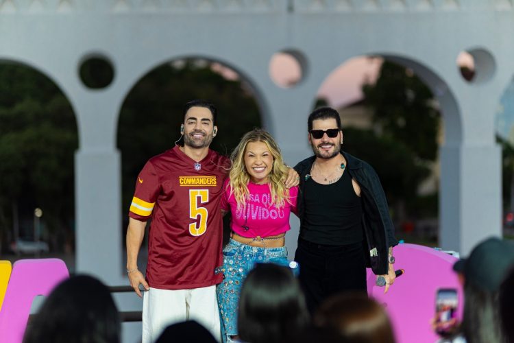 Gica com a dupla Guilherme e Benutto