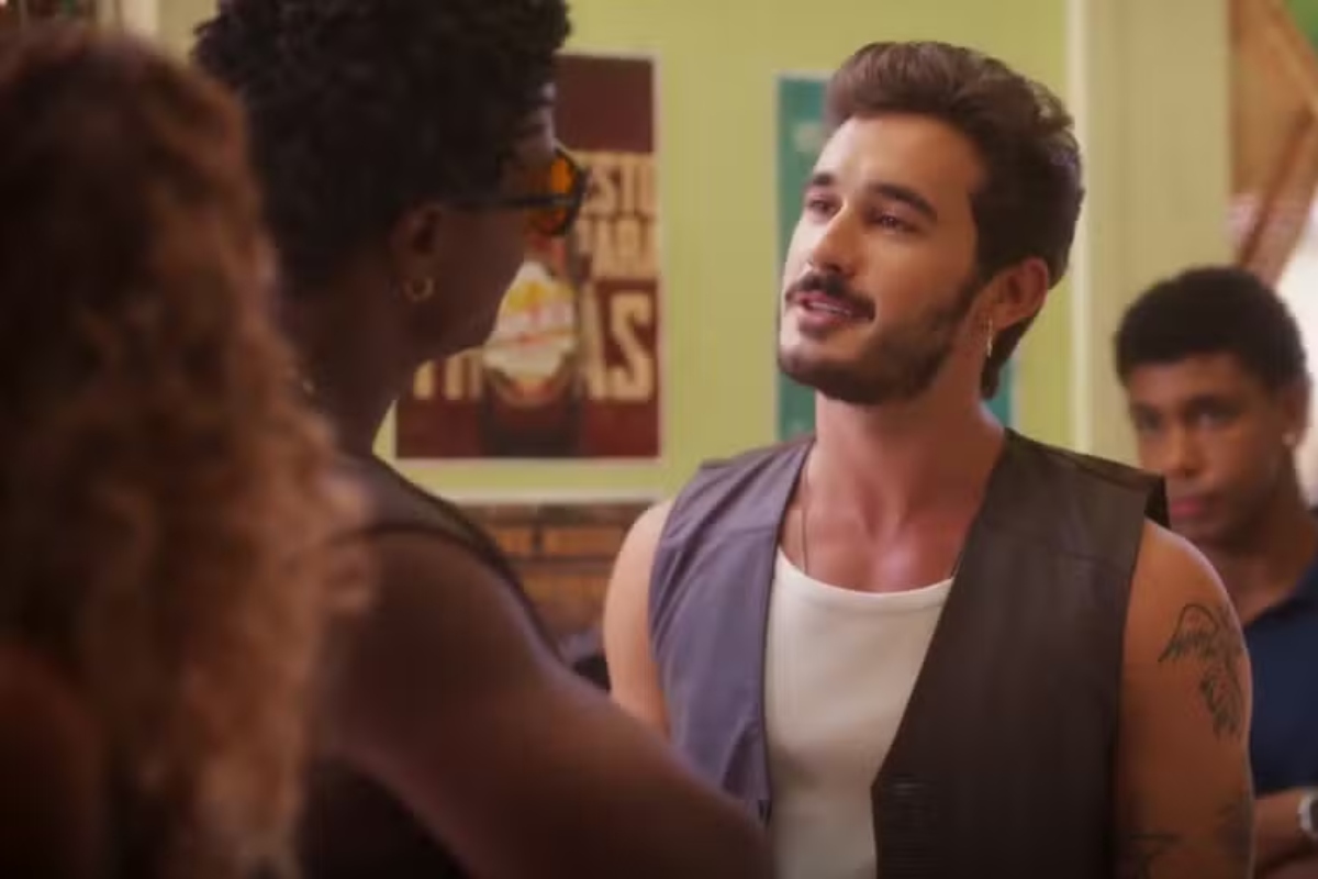 João Raul confronta Agrado e Leandro