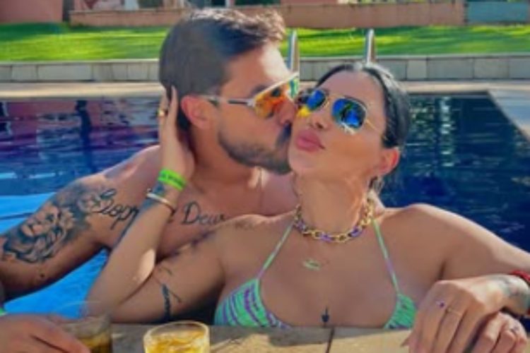 jenny miranda sendo beijada pelo namorado, mateus parpinelli