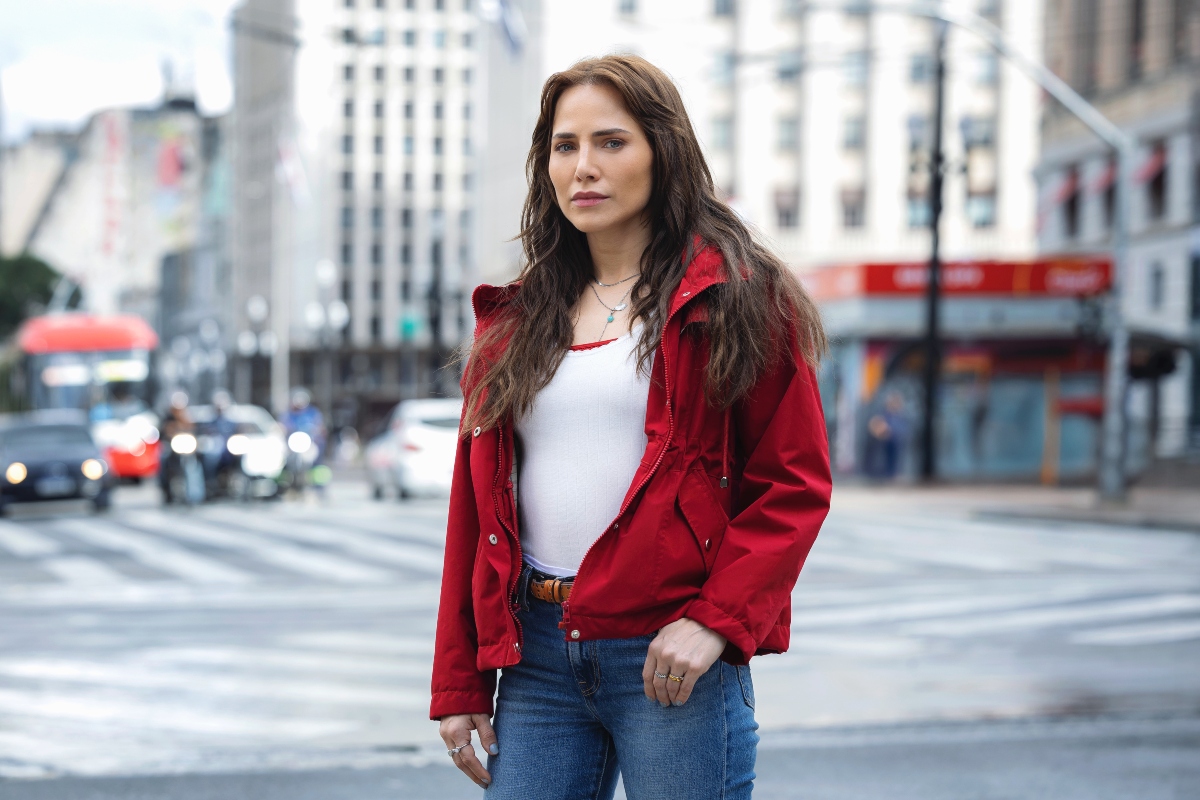 Letícia Colin em "Quem Ama Cuida"