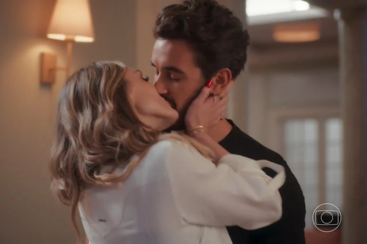 Naiane (Isabelle Drummond) e João Raul (Filipe Bragança) em "Coração Acelerado"