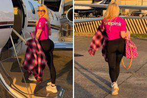 Virginia com o bumbum turbinado