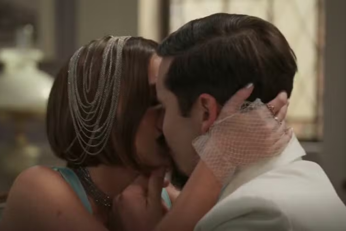 Virginia (Theresa Fonseca) e Mirinho (Nicolas Prattes)