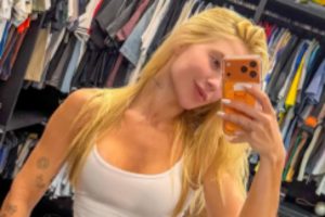 virginia fonseca em selfie