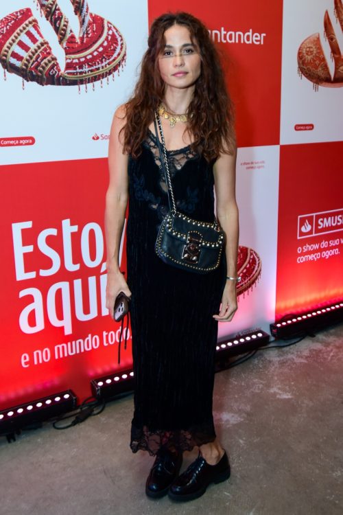Nanda Costa