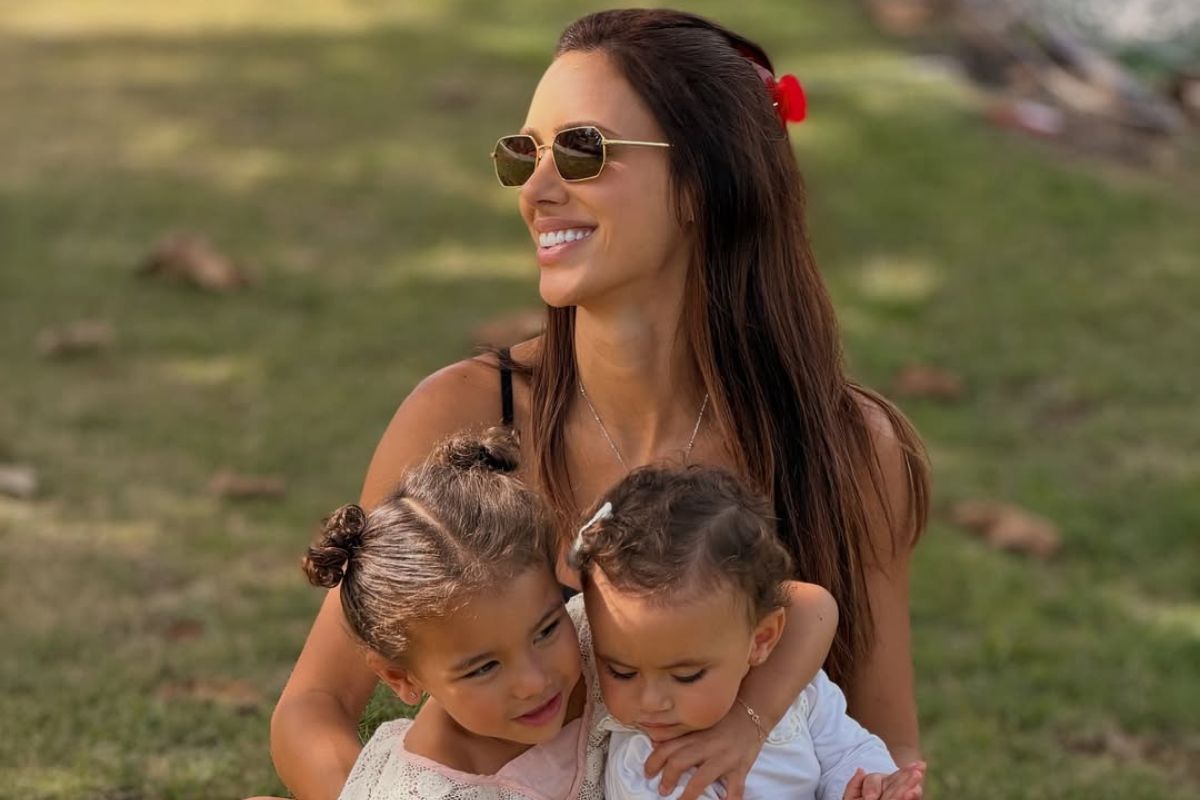 Bruna Biancardi com as filhas