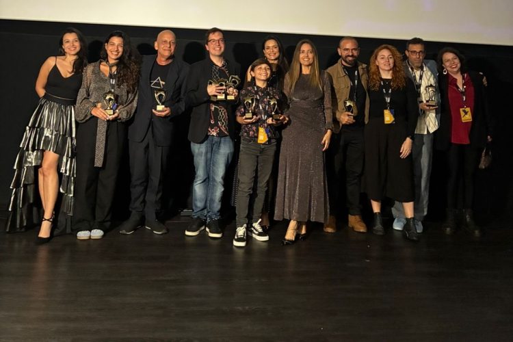 Elenco