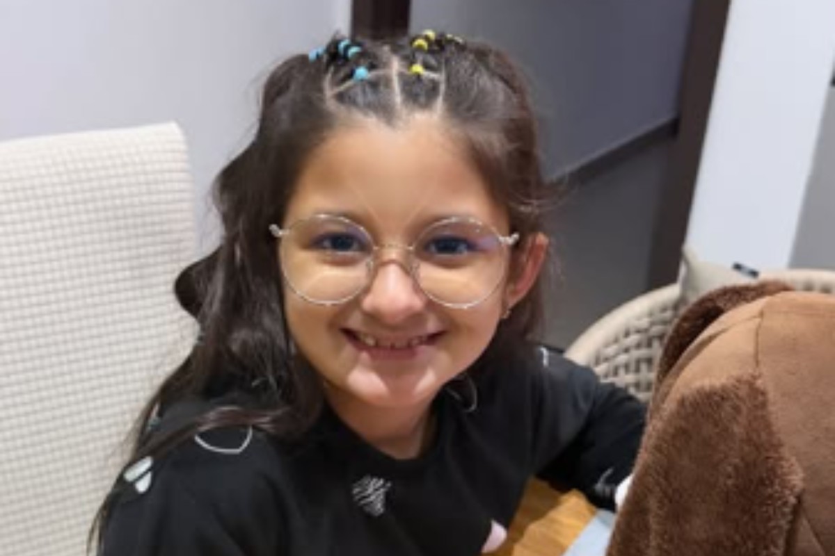 filha de deolane bezerra