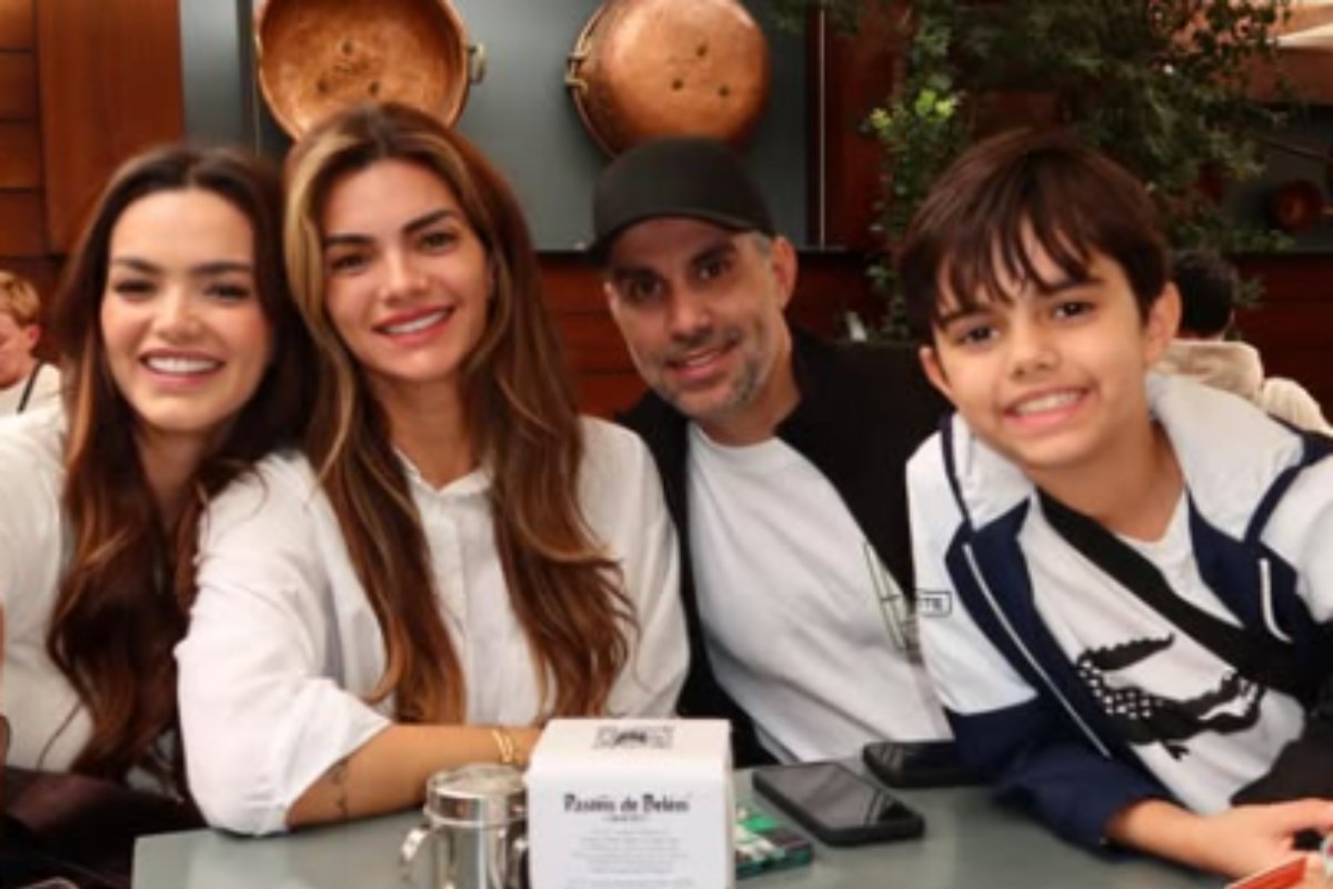 marido de kelly key com a familia