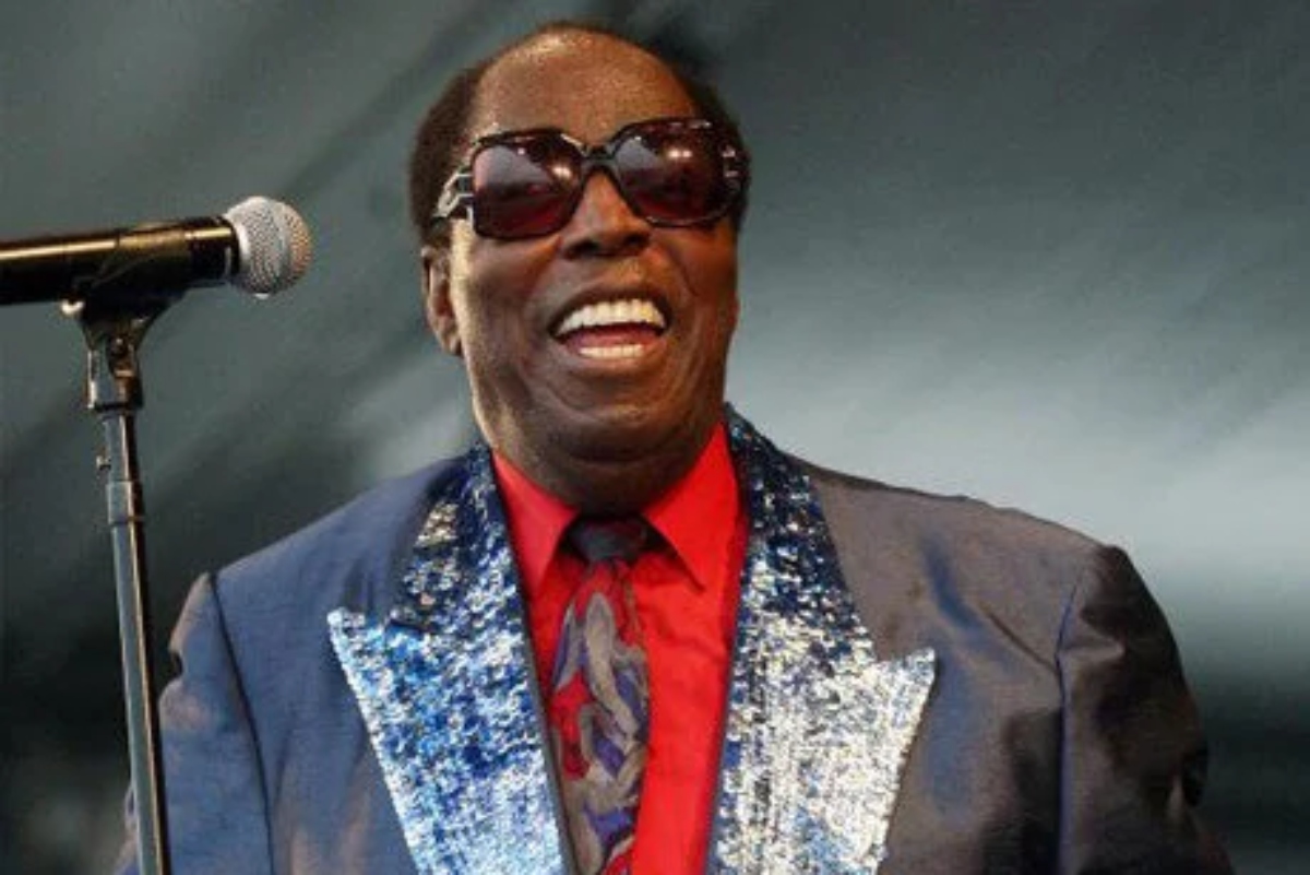 Morre o músico Clarence Carter