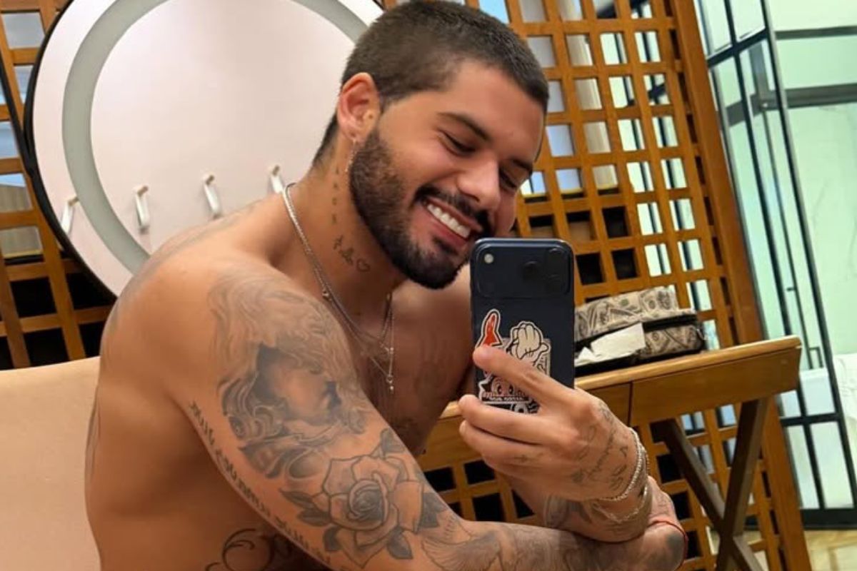 selfie de zé felipe