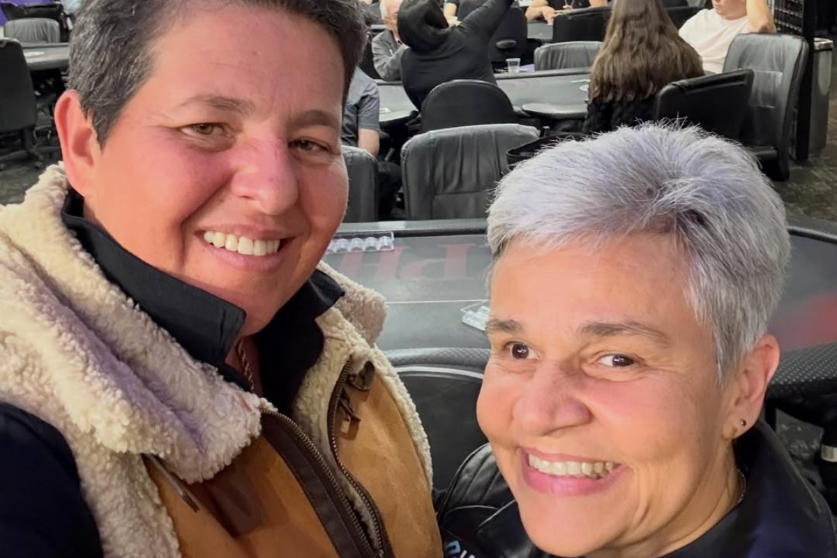 Adriane Bonato e Cláudia Rodrigues