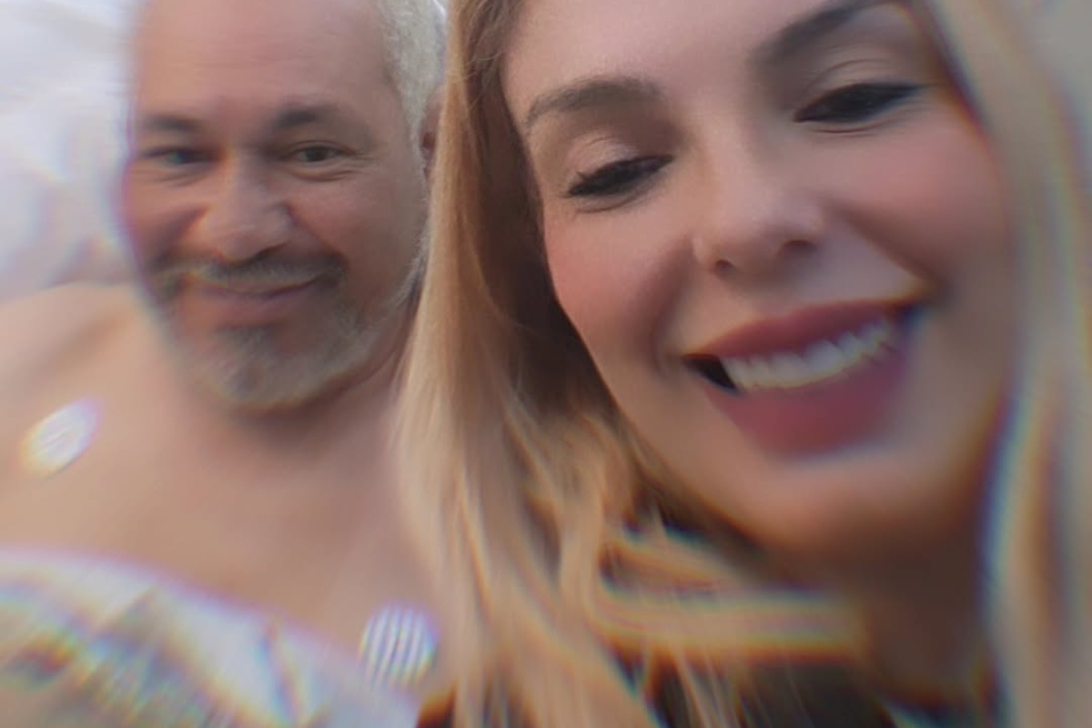 chrigor internado aparecendo com esposa
