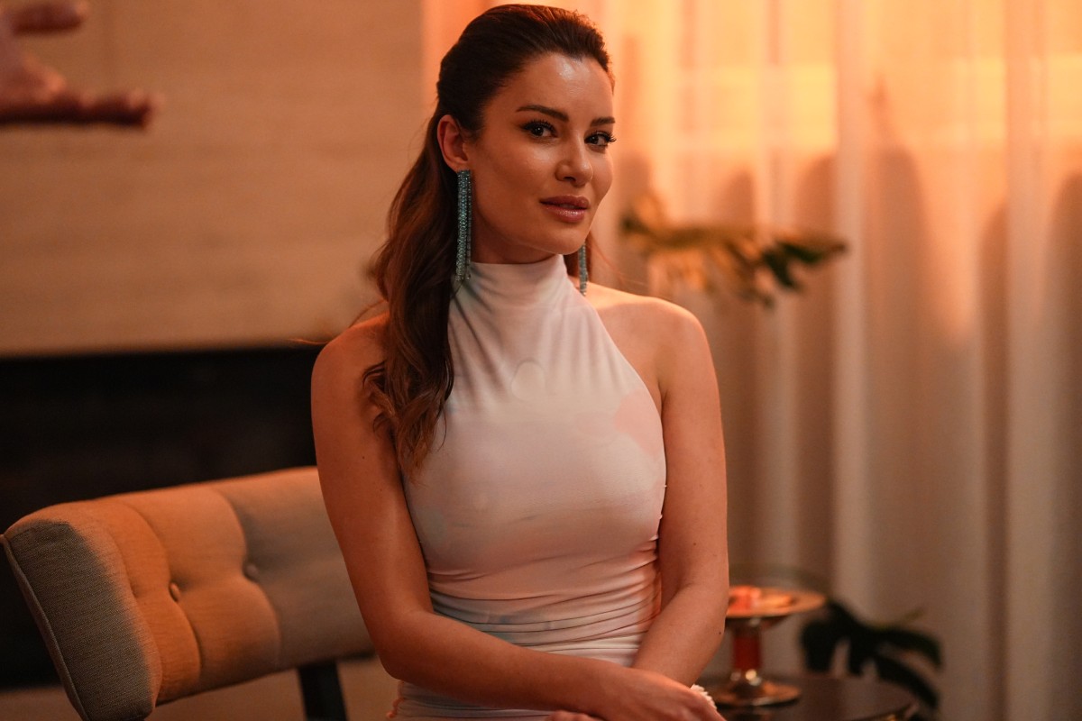 Ece İrtem como Hande em Coração de Mãe