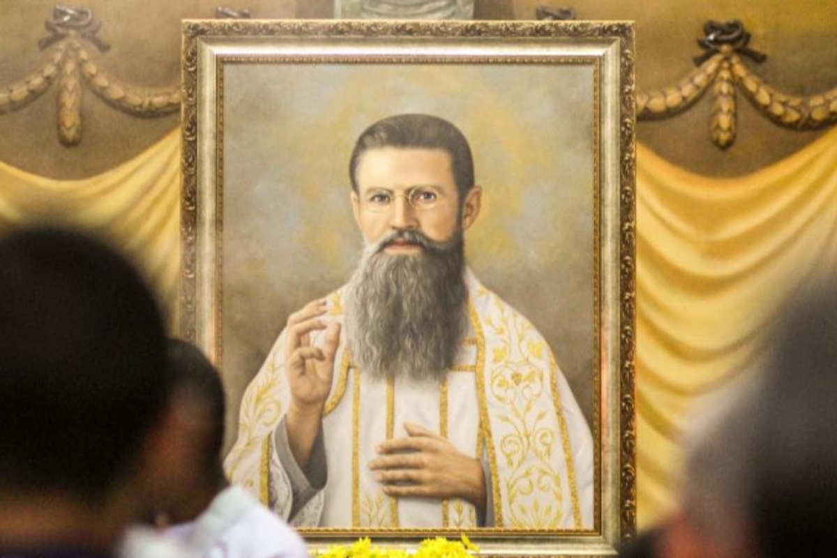 Padre Júlio Lombaerde
