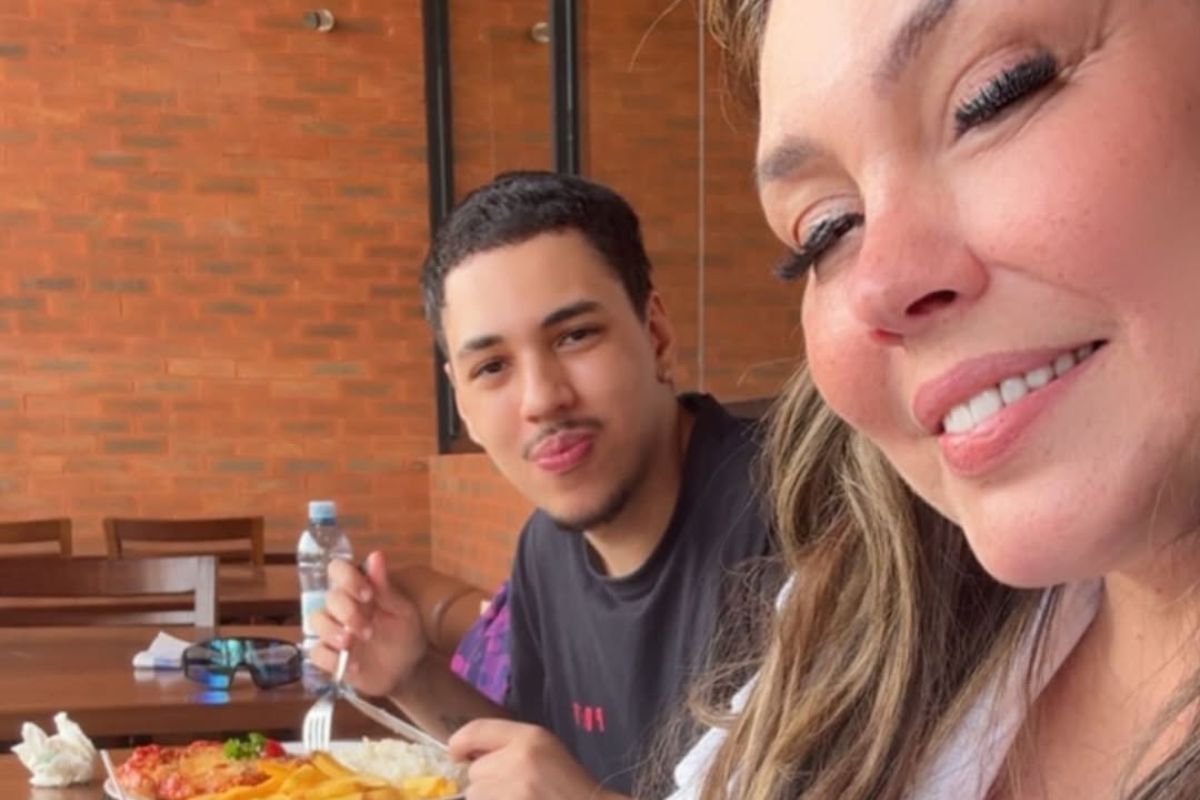 Simony com o filho