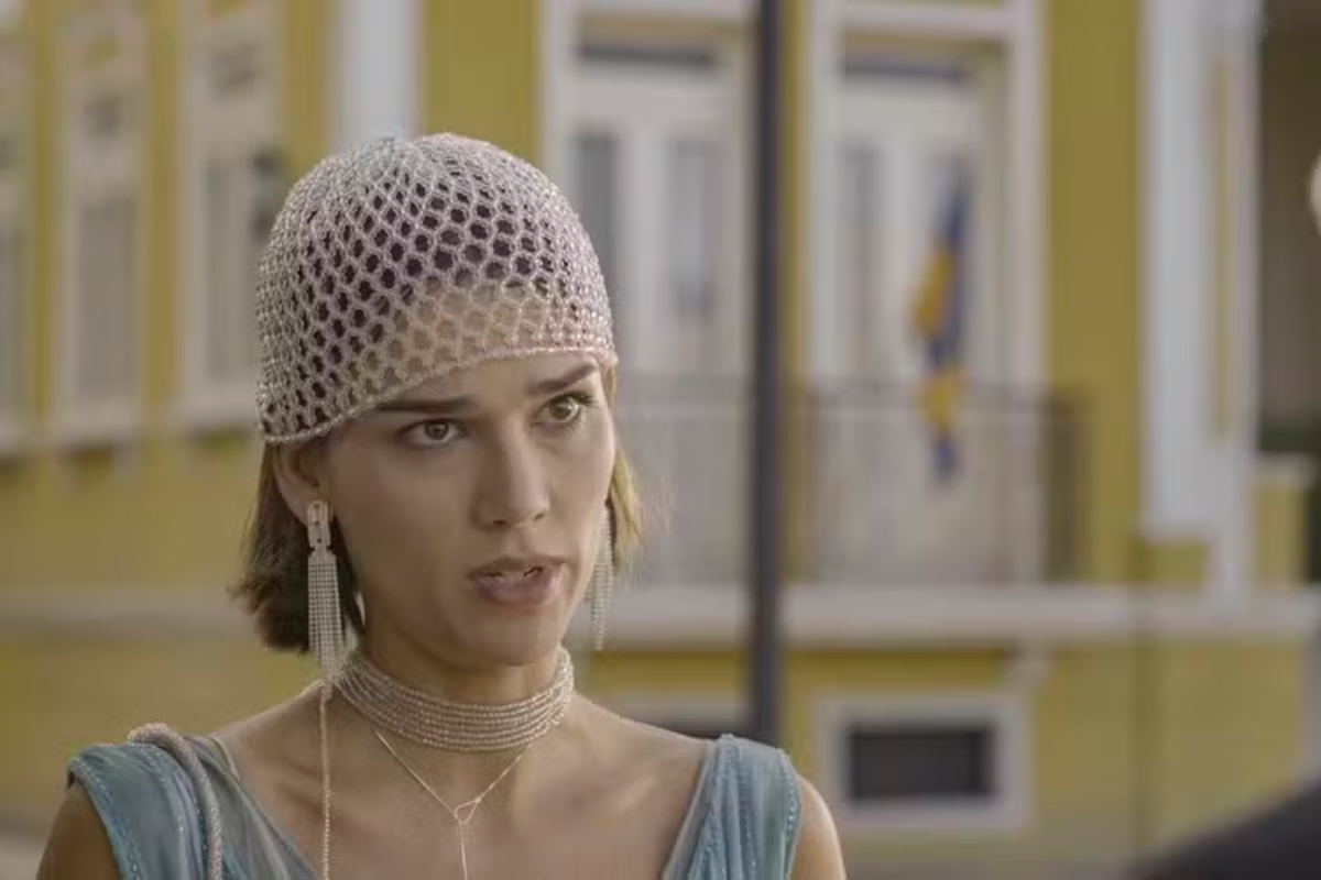 Virginia (Theresa Fonseca)