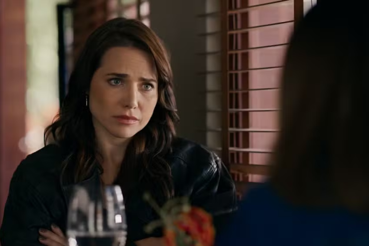 Adriana (Letícia Colin) ganha aliada da família Brandão