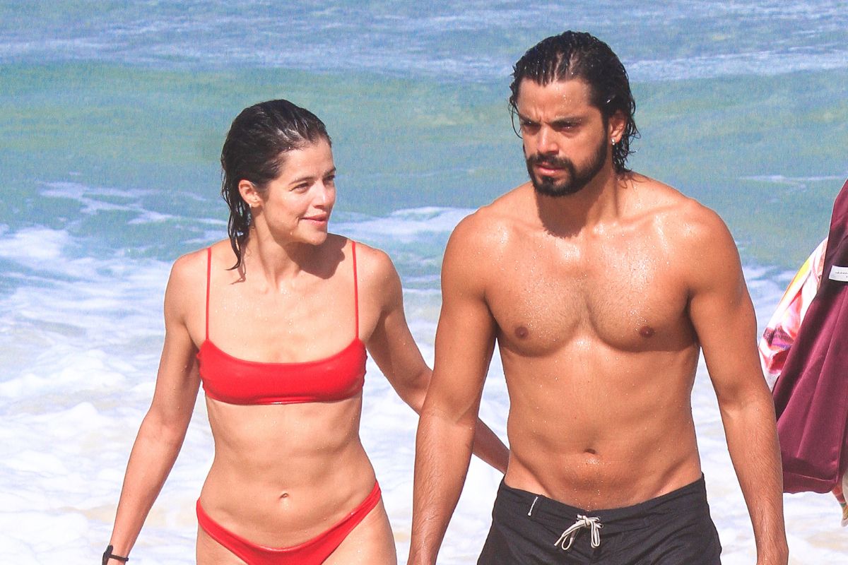 Agatha Moreira e Rodrigo Simas