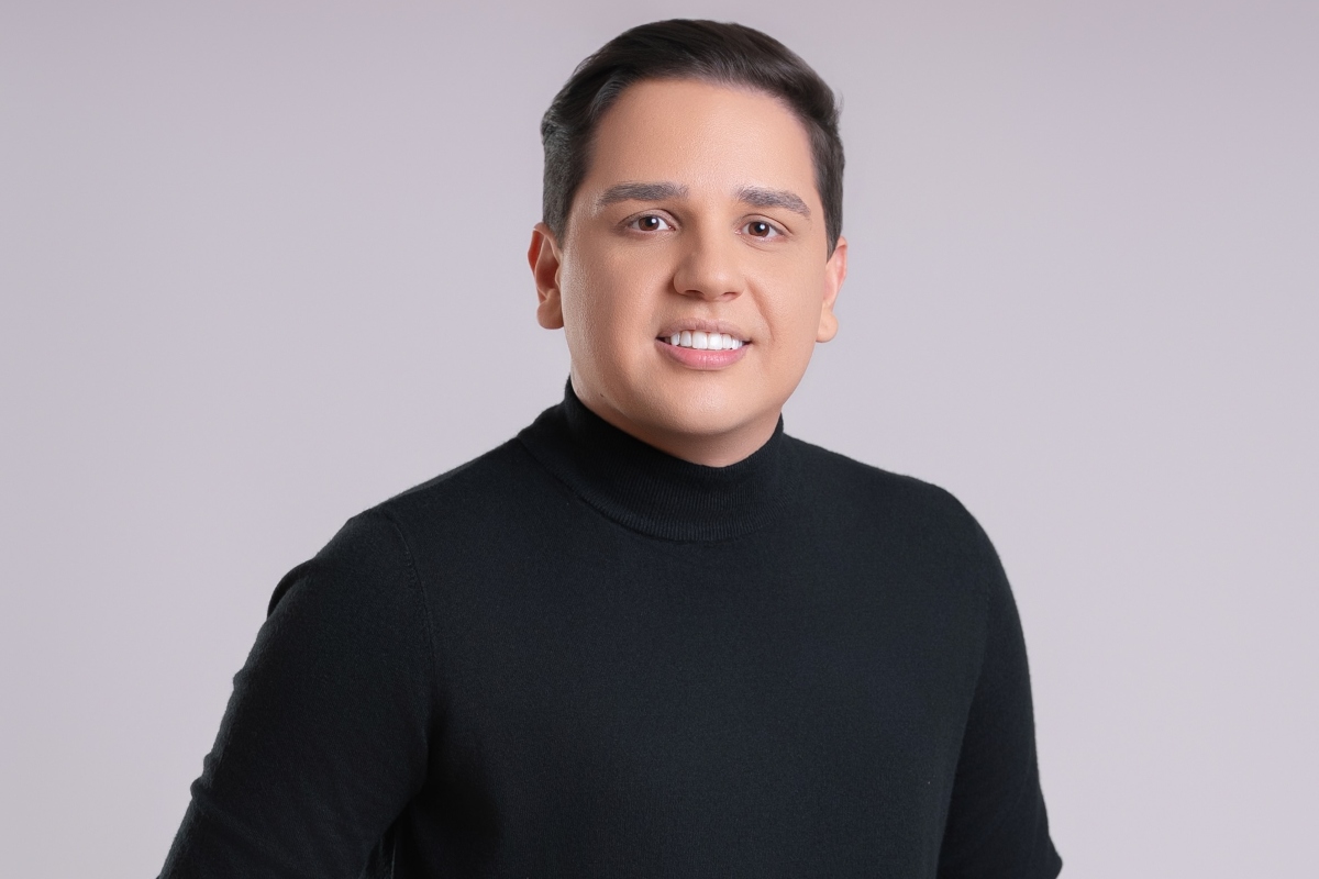 Morre o cantor Netto Araújo