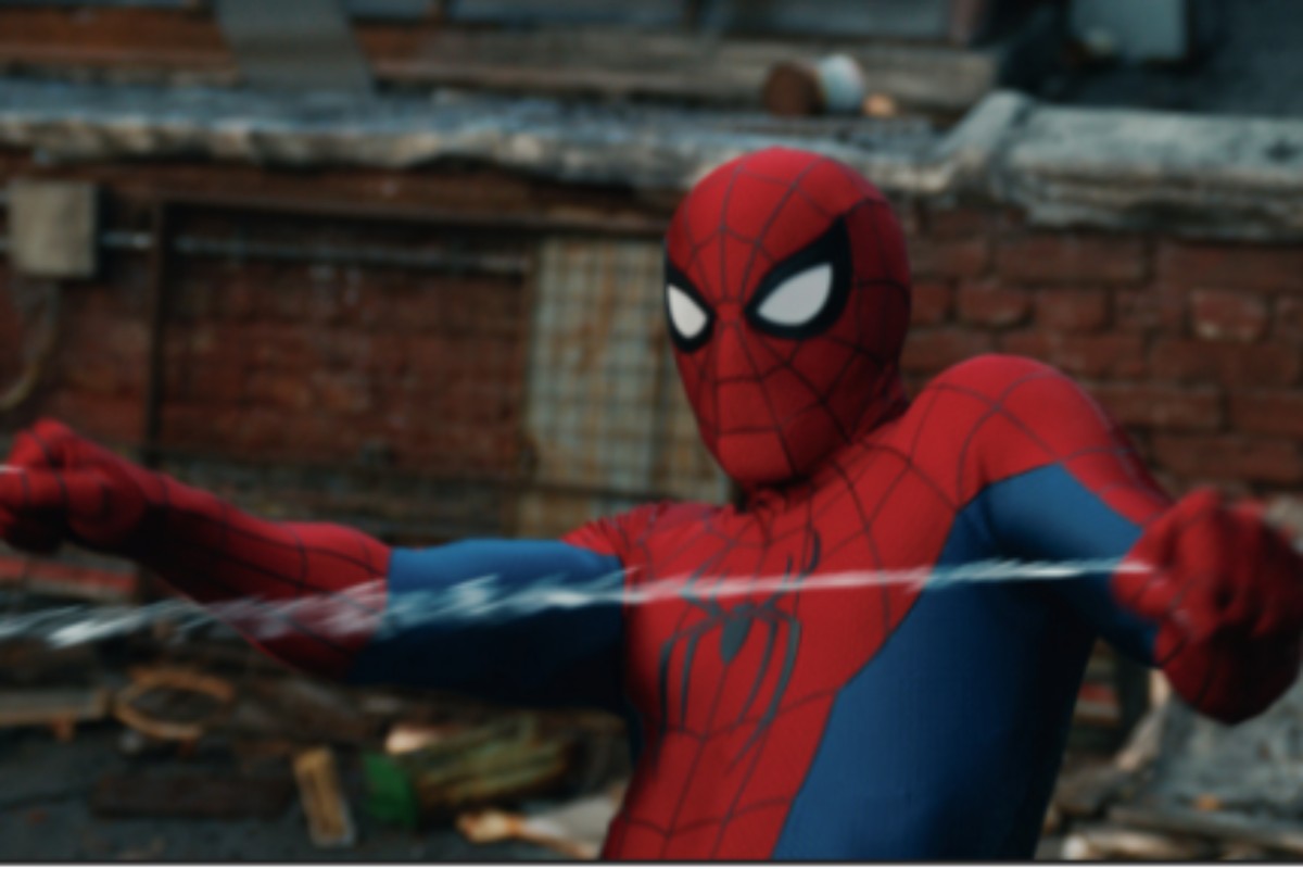 Cena de “Homem-Aranha: Um Novo Dia”