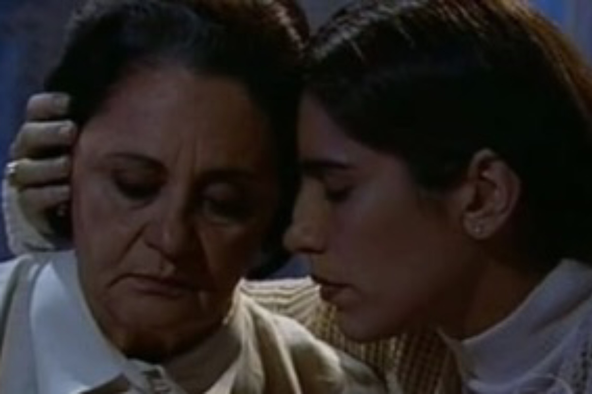 Laura Cardoso e Gloria Pires em 'Mulheres de Areia'