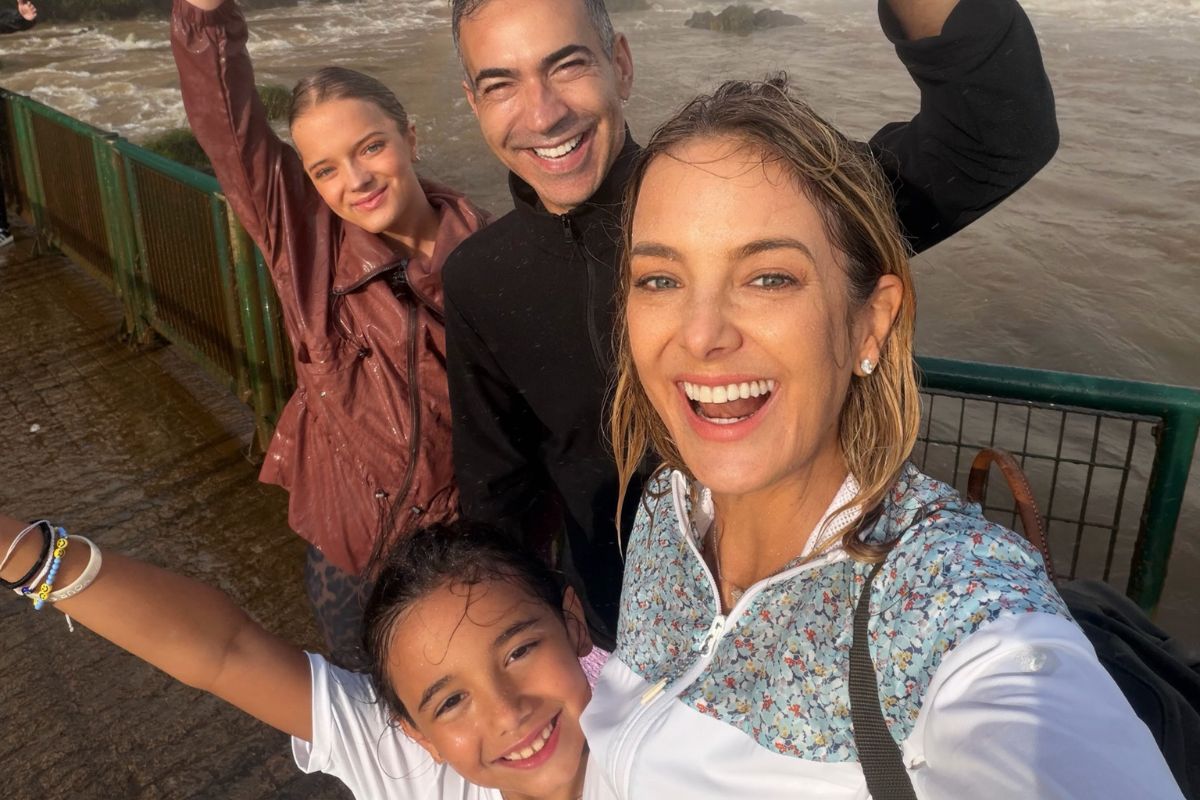 Ticiane Pinheiro com a família