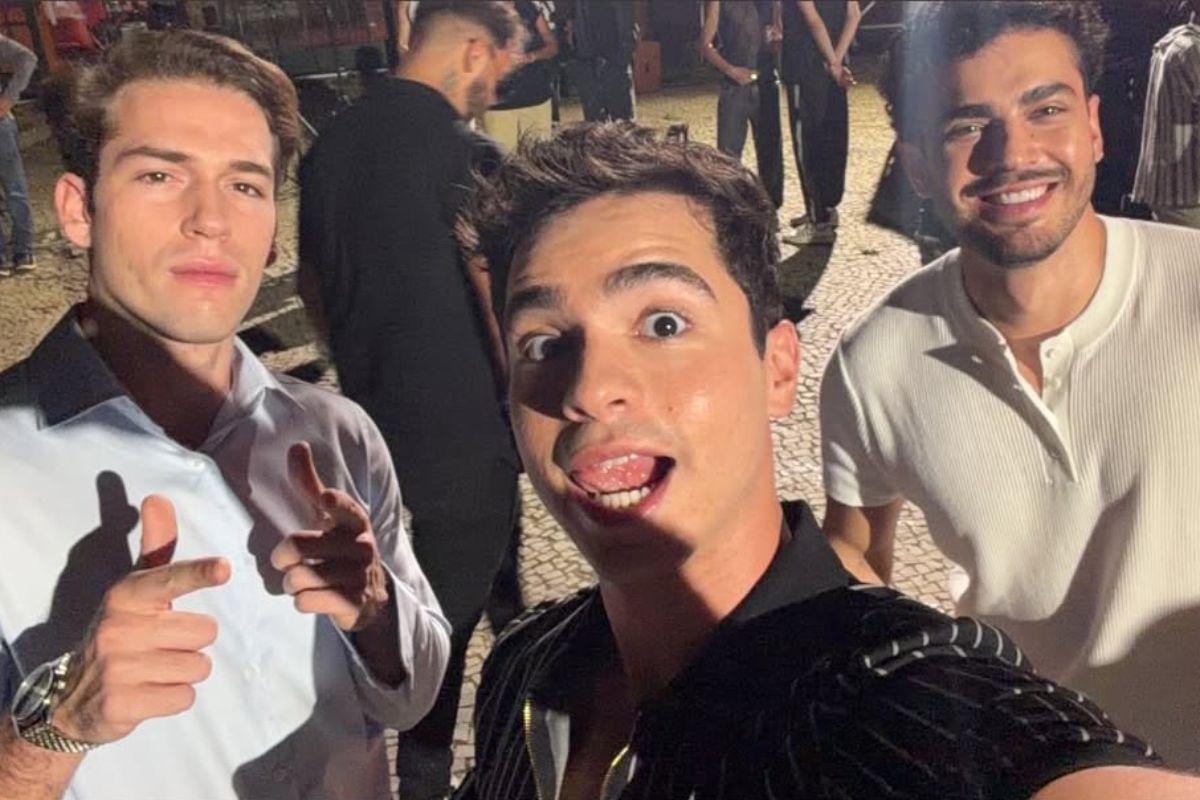 Pietro Antonelli, João Victor Gonçalves e Pedro Alves gravando "Quem Ama Cuida"