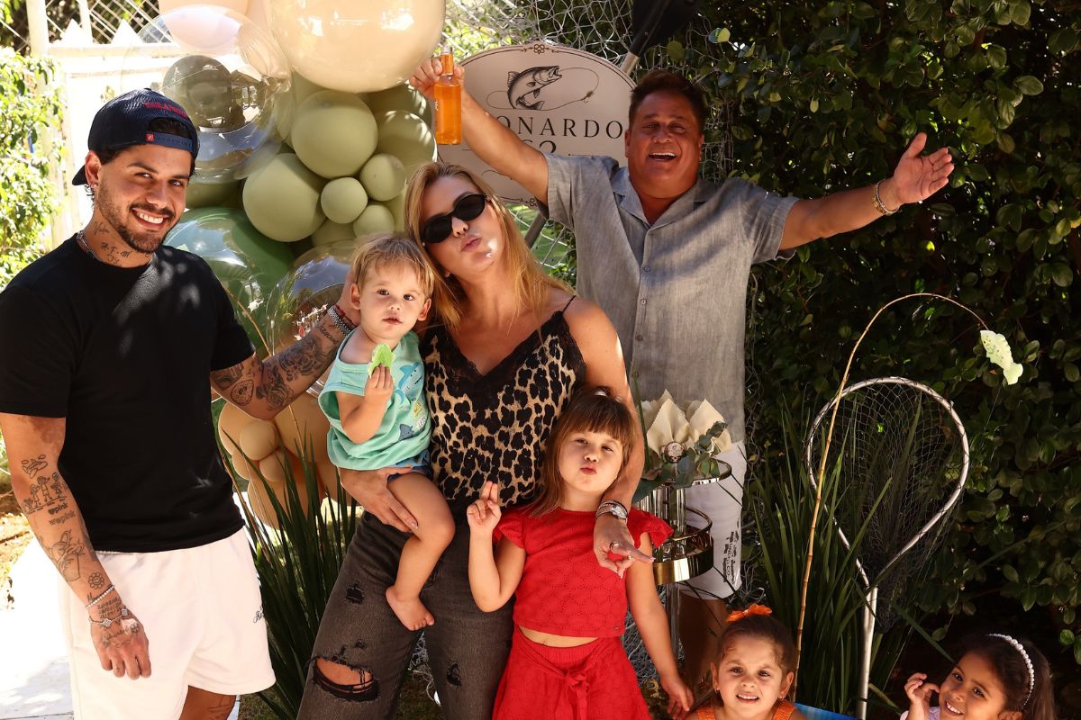 Poliana Rocha, Leonardo e família