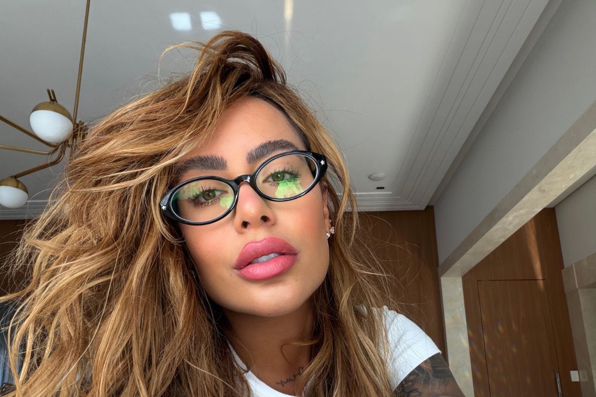 Rafaella Santos