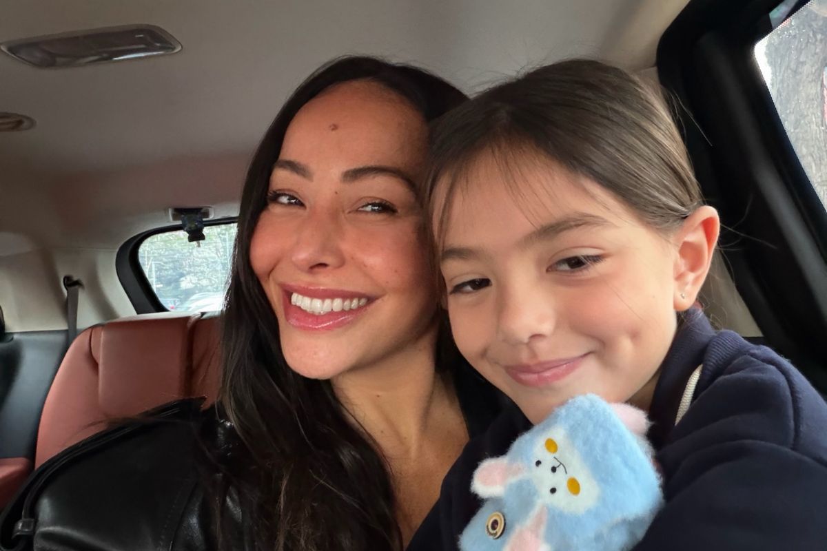 Sabrina Sato com a filha Zoe