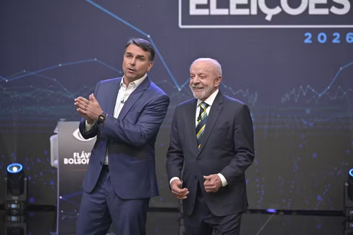Debate entre Flávio Bolsonaro e Lula