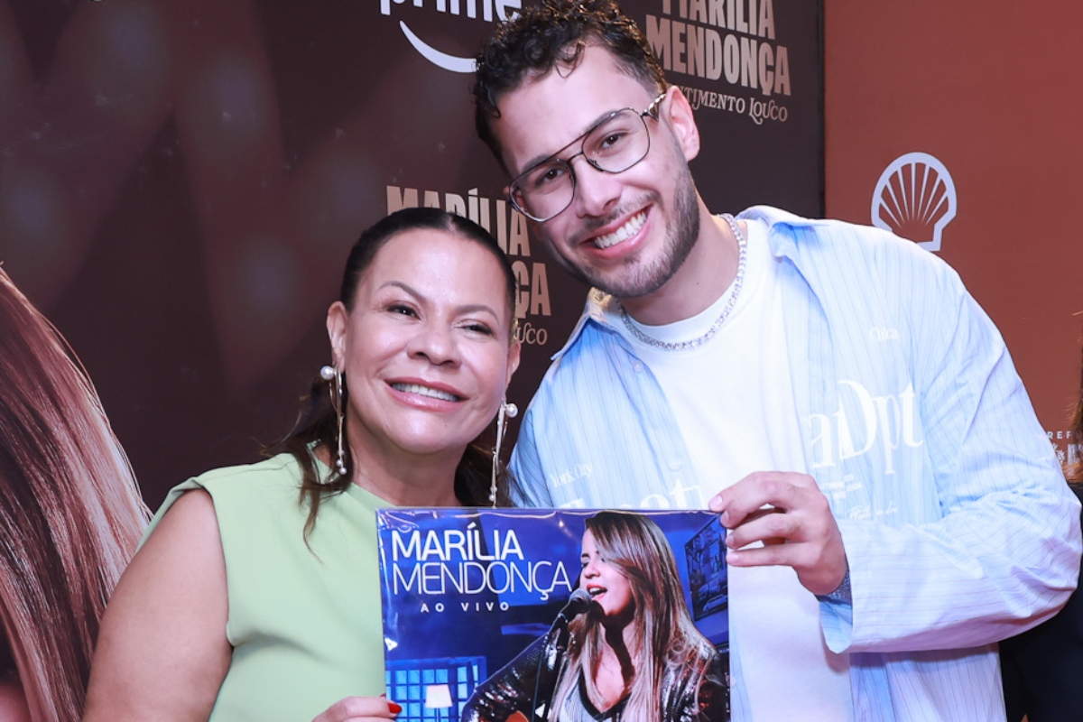 Dona Ruth e o filho, João Gustavo