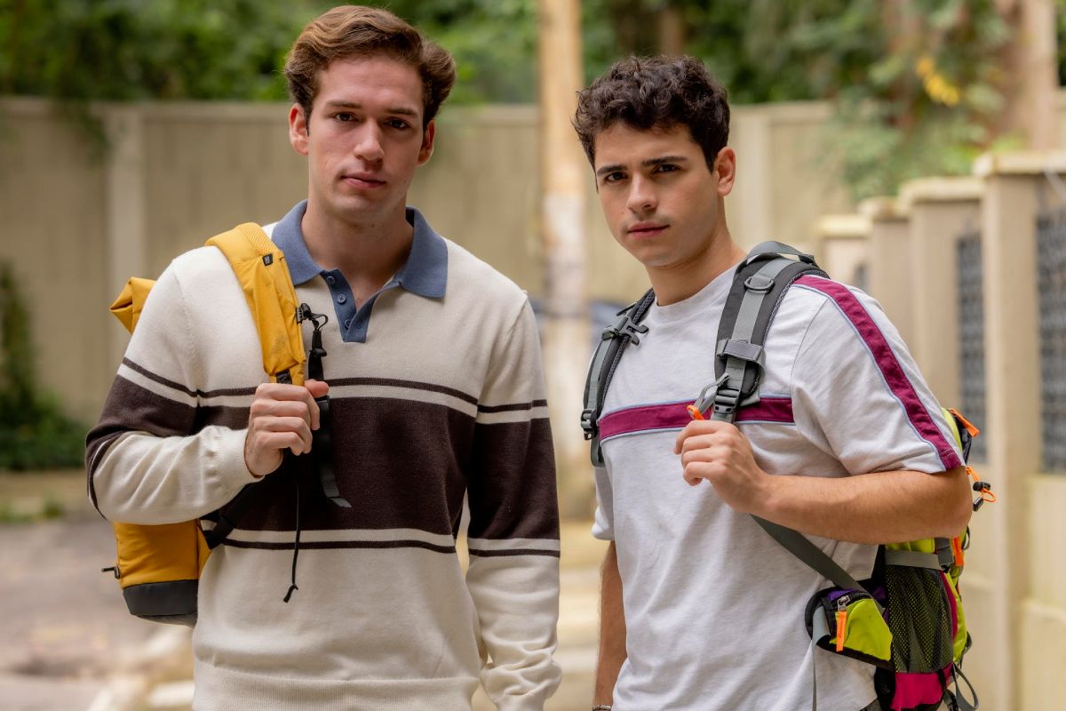 Felipe (Pietro Antonelli) e Mau Mau (João Victor Gonçalves) em ‘Quem Ama Cuida’